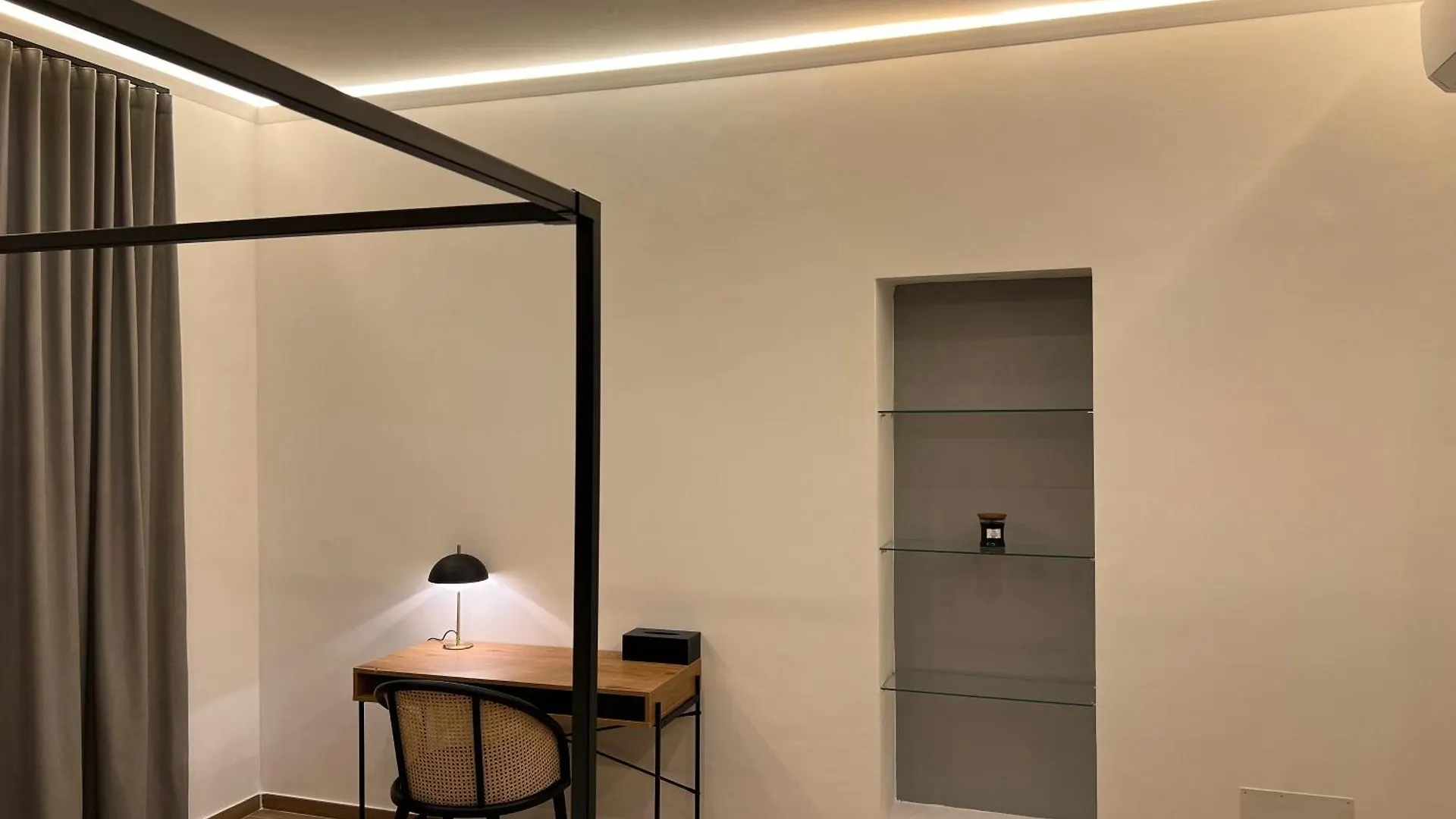 Luxury Apartment Navigli Milan