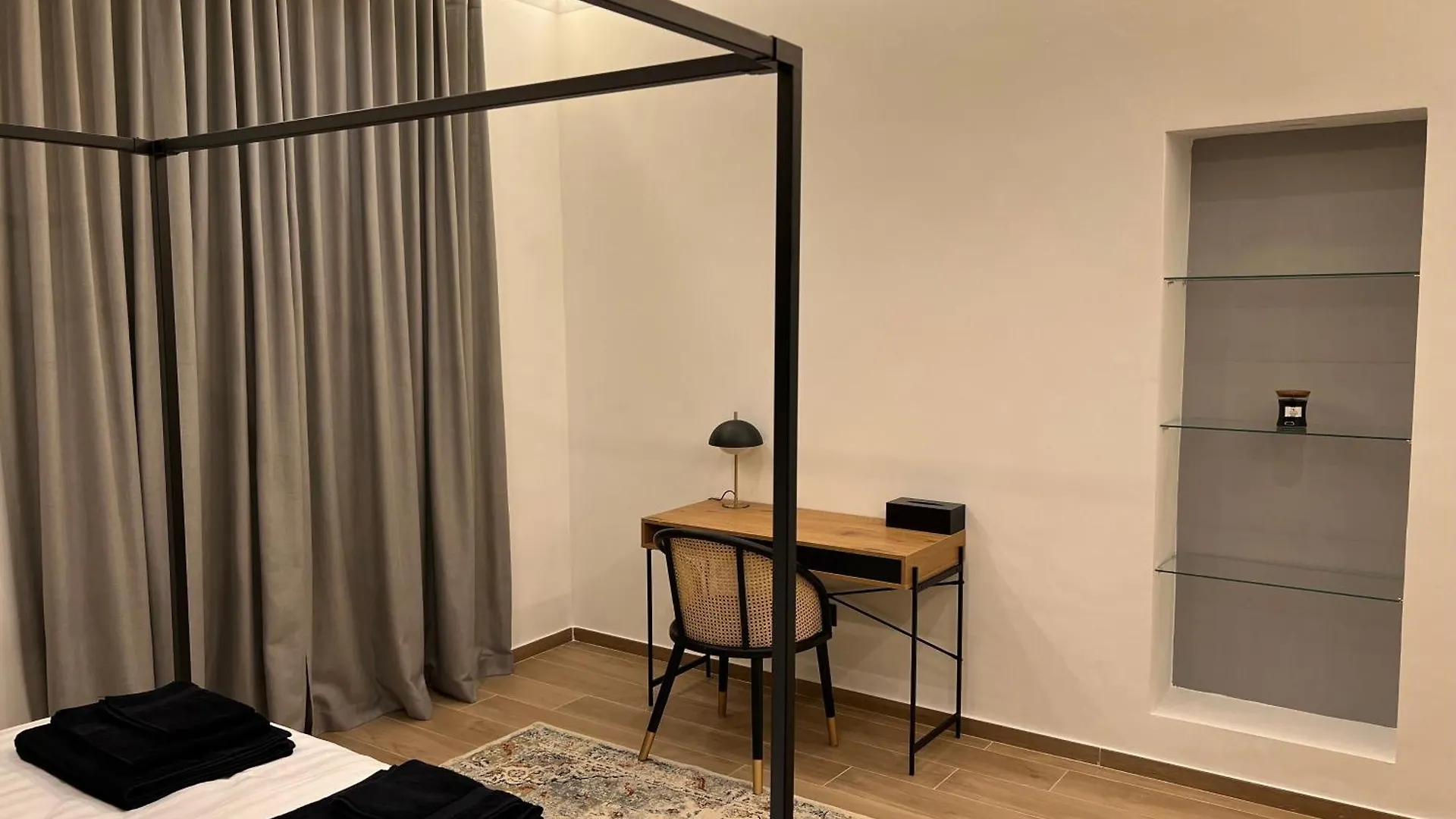 Luxury Apartment Navigli Milan Italy